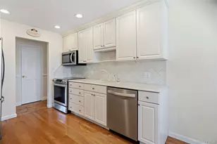 14 Harbor Ln, Glen Head, NY 11545 - Photo 25