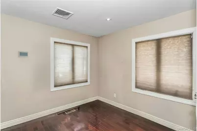 249-25 Cullman Avenue, Little Neck, NY 11362 - Photo 19