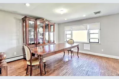 60 Brewer Road, Monsey, NY 10952 - Photo 9