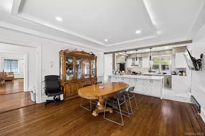 191 Cathedral Avenue, Hempstead, NY 11550 - Photo 9