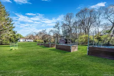 9 Hickory Lane, East Moriches, NY 11940 - Photo 25