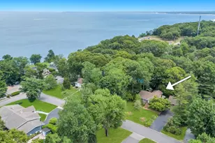 50 Soundview Dr, Northport, NY 11768 - Photo 9