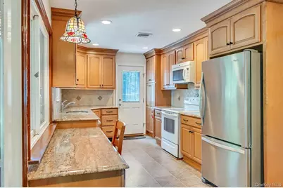 50 Soundview Drive, Northport, NY 11768 - Photo 27