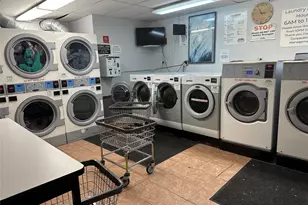 84-10 101st St, Richmond Hill, NY 11418 - Photo 7