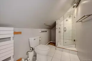 40 Deforest Ave, West Islip, NY 11795 - Photo 17