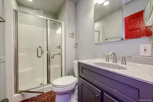 40 Deforest Ave, West Islip, NY 11795 - Photo 15