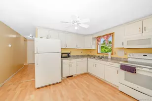 15 S 27th St, Wyandanch, NY 11798 - Photo 15