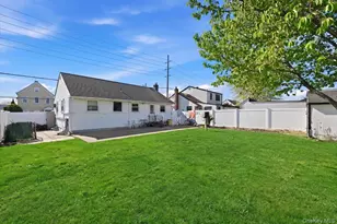 10 Gardner Ave, Hicksville, NY 11801 - Photo 27