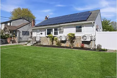 10 Gardner Avenue, Hicksville, NY 11801 - Photo 3