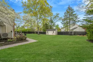 37 Marc Dr, Ridge, NY 11961 - Photo 27