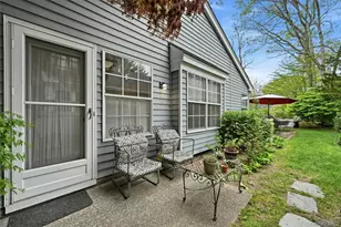 9 Baldwin Ct, Ridge, NY 11961 - Photo 25