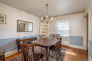 108 Charles St, Mineola, NY 11501 - Photo 7