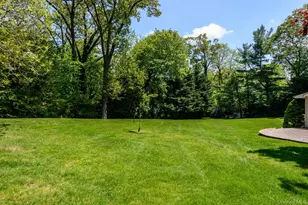 21 Kodiak Dr, Woodbury, NY 11797 - Photo 23