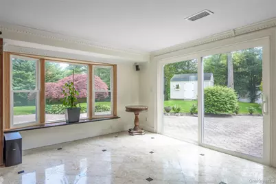 21 Kodiak Drive, Woodbury, NY 11797 - Photo 19