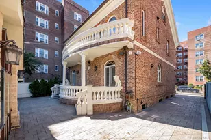 72-07 112th St, Forest Hills, NY 11375 - Photo 31
