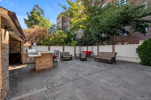 72-07 112th St, Forest Hills, NY 11375 - Photo 29