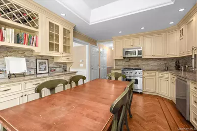 6 Maple Avenue, Locust Valley, NY 11560 - Photo 7