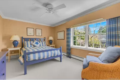 6 Maple Avenue, Locust Valley, NY 11560 - Photo 15