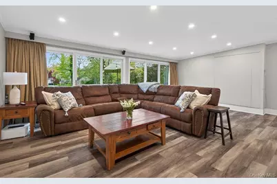 1061 Clay Avenue, Pelham, NY 10803 - Photo 15