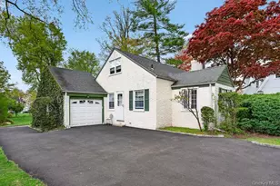1061 Clay Ave, Pelham, NY 10803 - Photo 45
