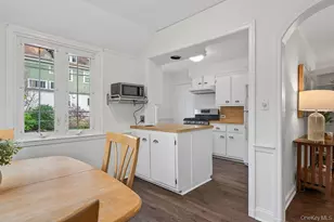 1061 Clay Ave, Pelham, NY 10803 - Photo 19