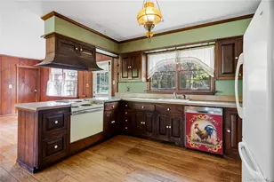 42 Senne Rd, Northport, NY 11768 - Photo 9