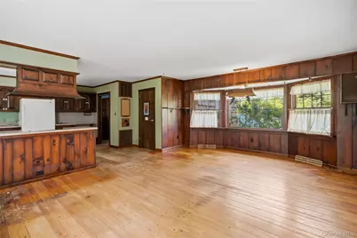 42 Senne Road, Northport, NY 11768 - Photo 7