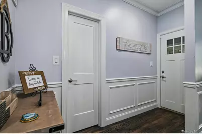 127 Elmwood Drive, Dix Hills, NY 11746 - Photo 29