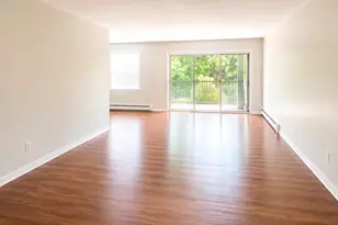 35 Park Ave, Suffern, NY 10901 - Photo 3