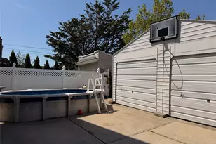 88-35 75th Ave, Glendale, NY 11385 - Photo 39