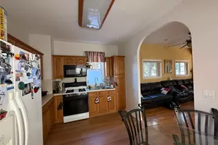 88-35 75th Ave, Glendale, NY 11385 - Photo 9
