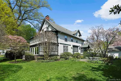 240 Monterey Avenue, Pelham, NY 10803 - Photo 33