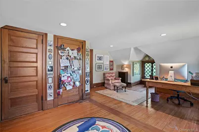 240 Monterey Avenue, Pelham, NY 10803 - Photo 27