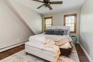 58 Cherry Ln, Smithtown, NY 11787 - Photo 25