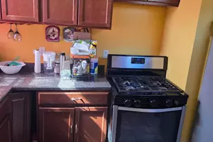 124 S 11th Ave, Mount Vernon, NY 10550 - Photo 9