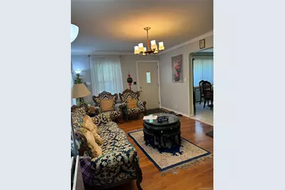 115 Freeman Avenue, Elmont, NY 11003 - Photo 7