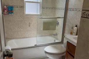 115 Freeman Ave, Elmont, NY 11003 - Photo 17