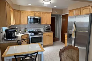 115 Freeman Ave, Elmont, NY 11003 - Photo 9