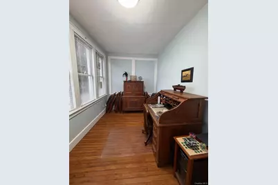 10492 129th Street, Richmond Hill, NY 11419 - Photo 17