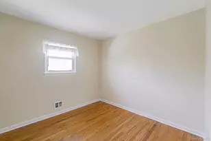 202 N Hickory St, Massapequa, NY 11758 - Photo 9