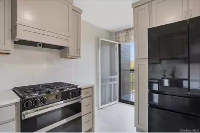 2287 Johnson Avenue #3A, Bronx, NY 10463 - Photo 9