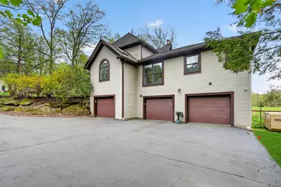 237 South Mountain Road, New City, NY 10956 - Photo 43