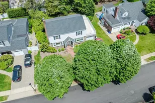 427 Westminster Rd, Rockville Centre, NY 11570 - Photo 33