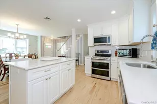 427 Westminster Rd, Rockville Centre, NY 11570 - Photo 15
