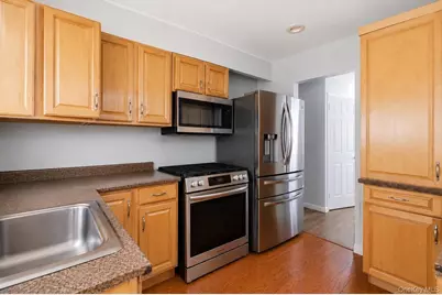 313 2nd Avenue, Brentwood, NY 11717 - Photo 3