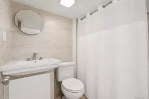 313 Second Ave, Brentwood, NY 11717 - Photo 17