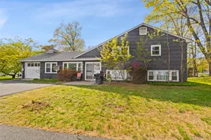 2 Larch Ct, West Nyack, NY 10994 - Photo 25