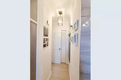 71-11 Yellowstone Boulevard #2G, Forest Hills, NY 11375 - Photo 5