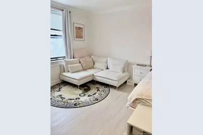 71-11 Yellowstone Boulevard #2G, Forest Hills, NY 11375 - Photo 7