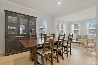 77 Stewart Street, Floral Park, NY 11001 - Photo 7